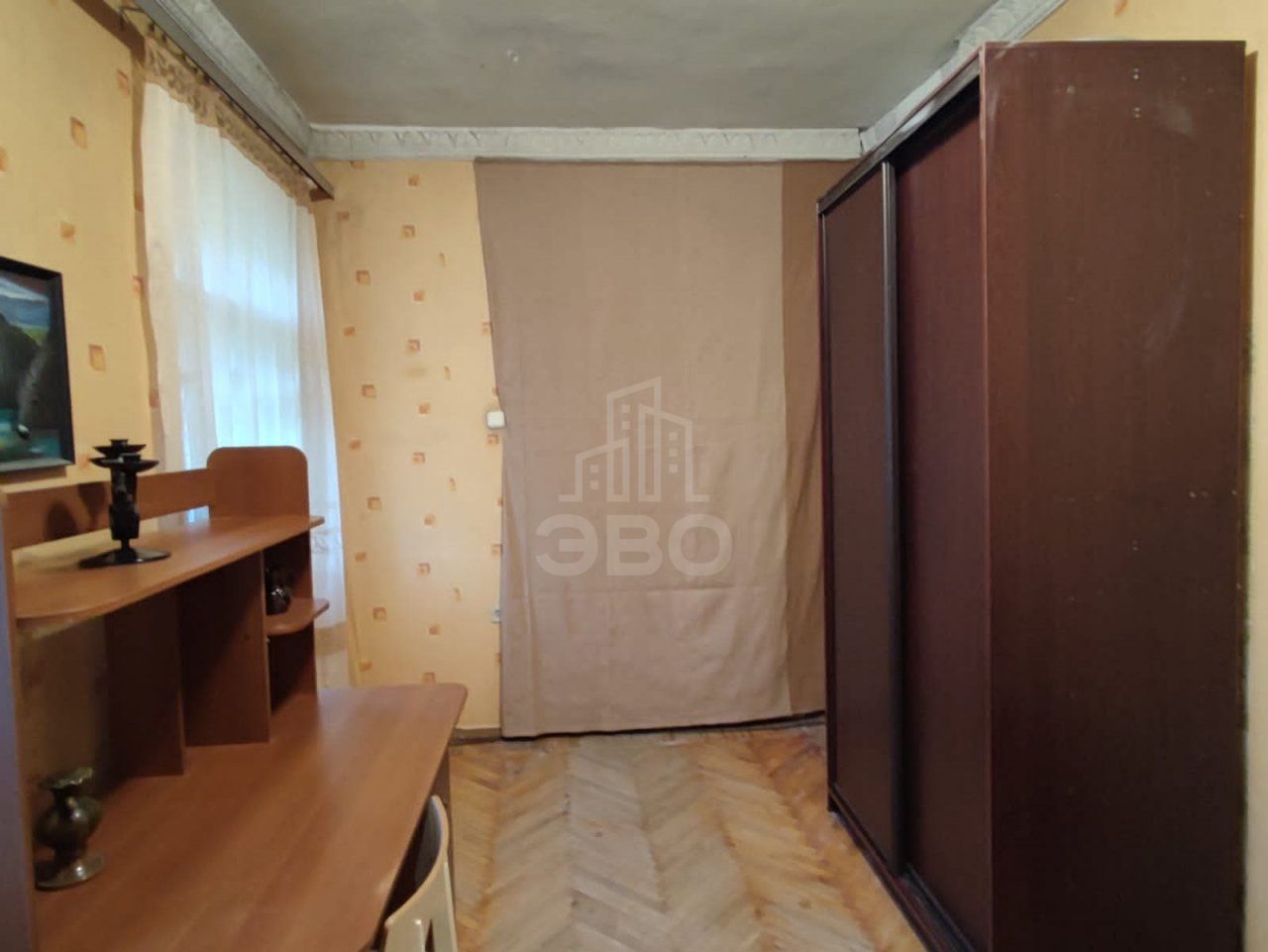 трехкомнатная квартира в Санкт-Петербурге по адресу: Московское ш., 44, к 8