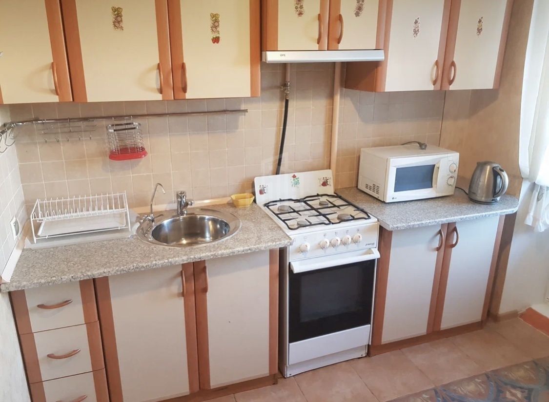 двухкомнатная квартира в Санкт-Петербурге по адресу: Культуры проспект, 16, к 1