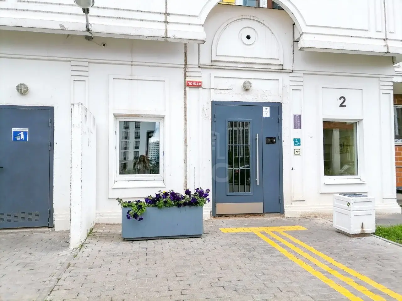 однокомнатная квартира в Санкт-Петербурге по адресу: Глухарская ул., 27, к 1, литера А