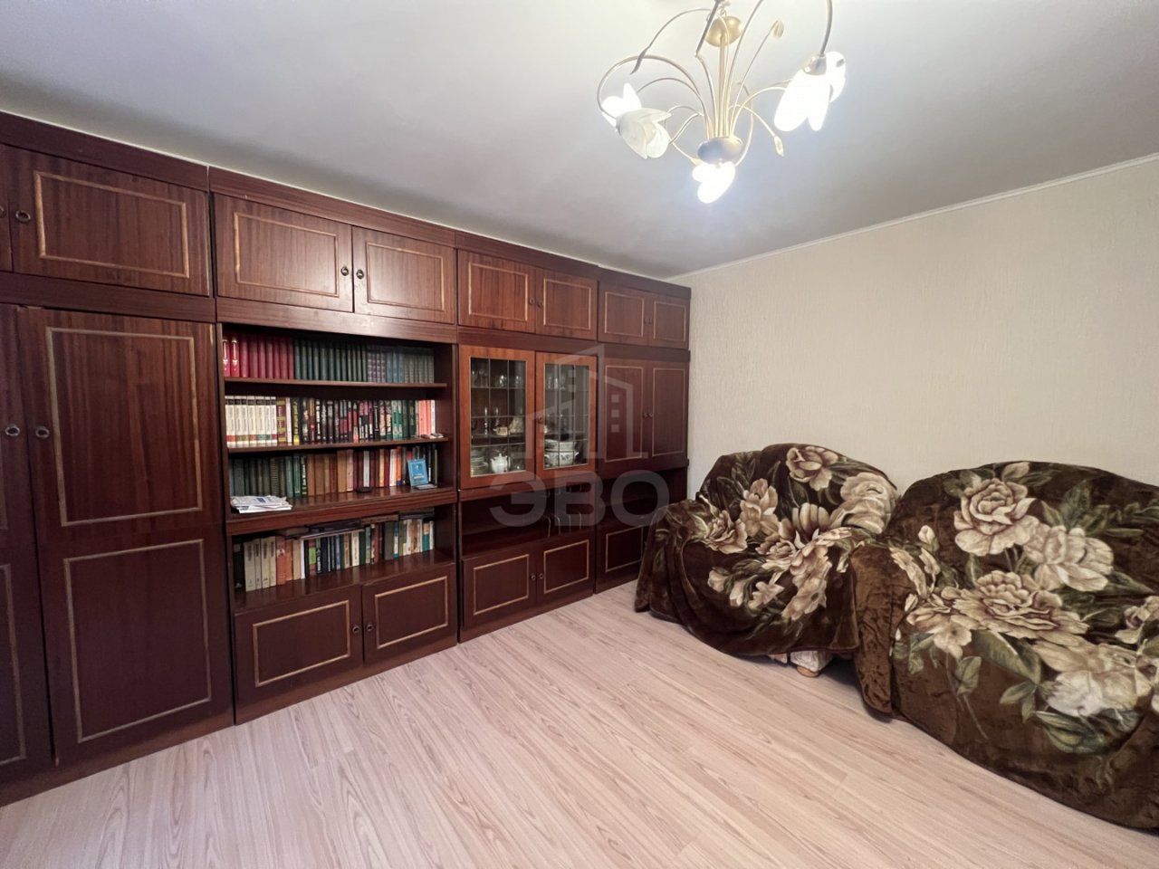 двухкомнатная квартира в Санкт-Петербург по адресу: Дачный проспект, 21, к 3