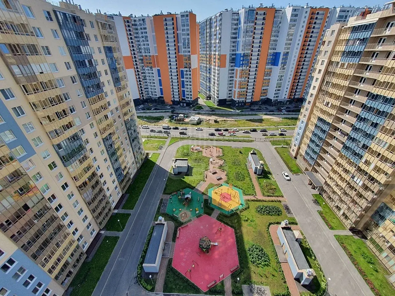 однокомнатная квартира в Санкт-Петербурге по адресу: Верхне-Каменская ул., 3, к 2