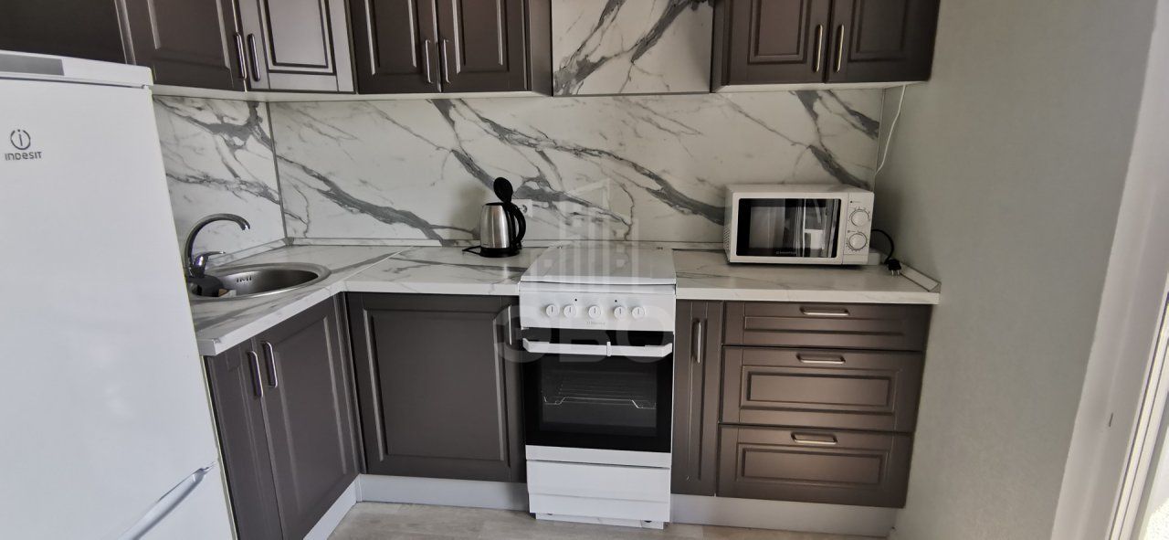 однокомнатная квартира в Санкт-Петербурге по адресу: Лидии Зверевой ул., 3, к 1, литера 1