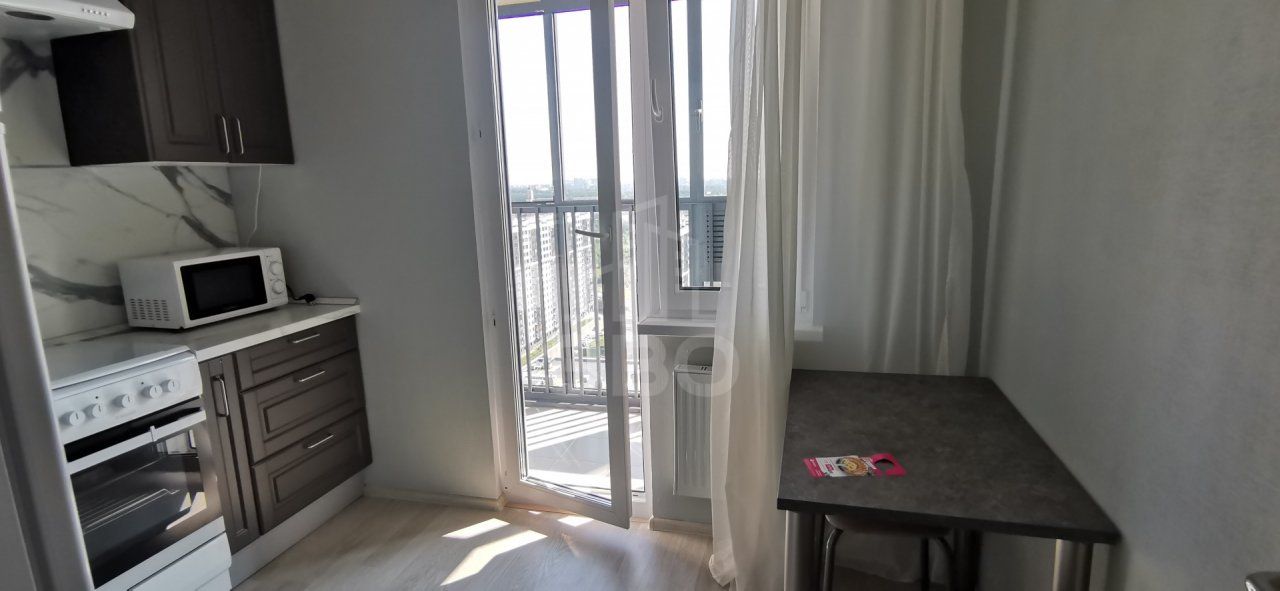 однокомнатная квартира в Санкт-Петербурге по адресу: Лидии Зверевой ул., 3, к 1, литера 1