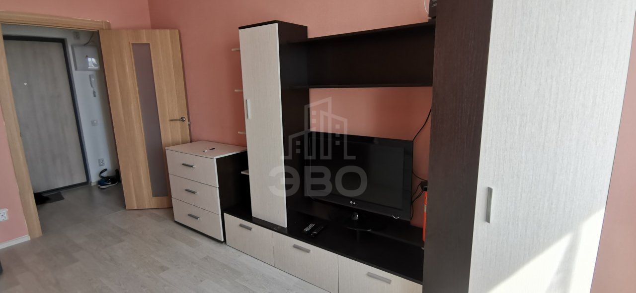 однокомнатная квартира в Санкт-Петербурге по адресу: Лидии Зверевой ул., 3, к 1, литера 1