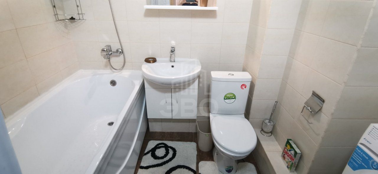 однокомнатная квартира в Санкт-Петербурге по адресу: Лидии Зверевой ул., 3, к 1, литера 1