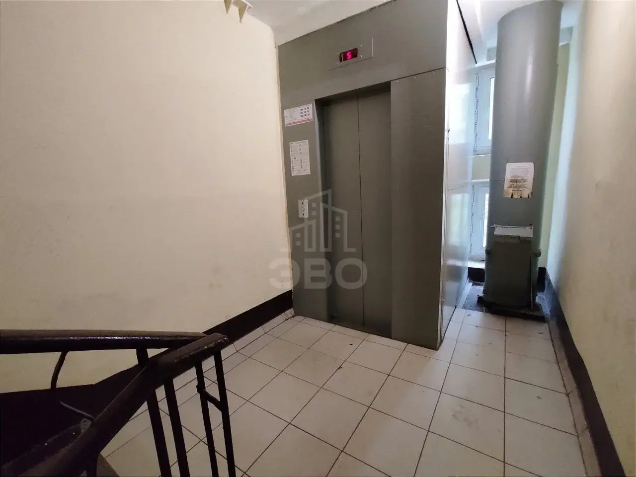 трехкомнатная квартира в Санкт-Петербурге по адресу: Маршала Блюхера проспект, 44