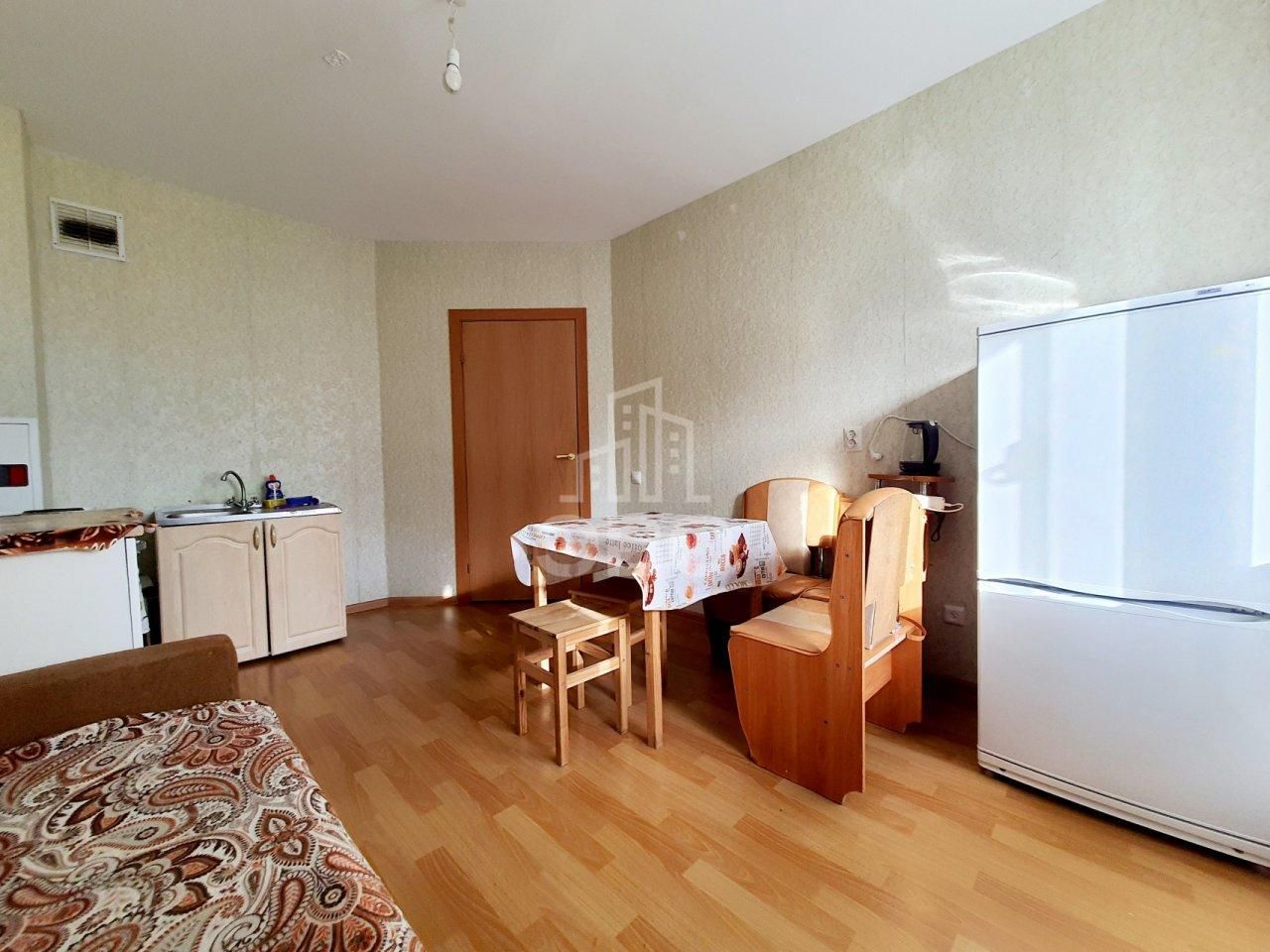 однокомнатная квартира в Санкт-Петербурге по адресу: Заречная ул., 41, к 1