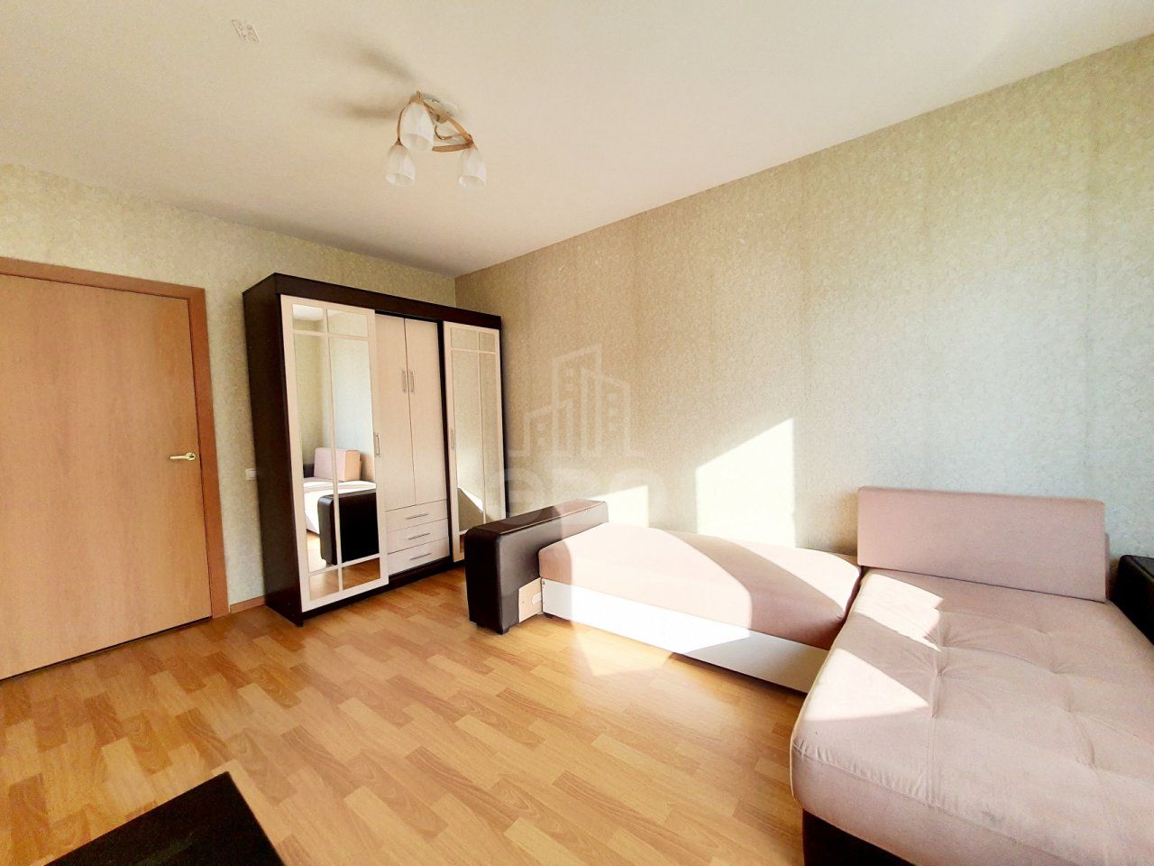 однокомнатная квартира в Санкт-Петербурге по адресу: Заречная ул., 41, к 1