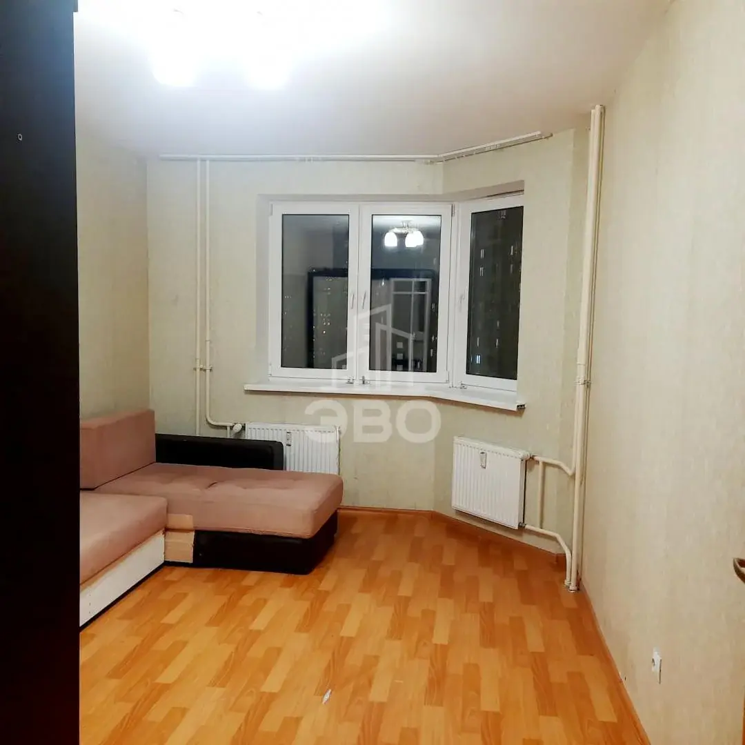 однокомнатная квартира в Санкт-Петербурге по адресу: Заречная ул., 41, к 1