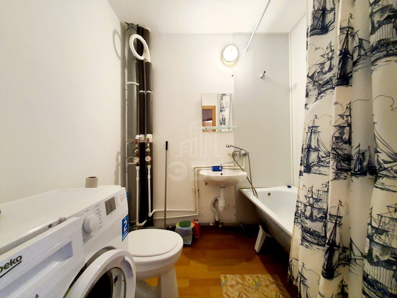 однокомнатная квартира в Санкт-Петербурге по адресу: Заречная ул., 41, к 1