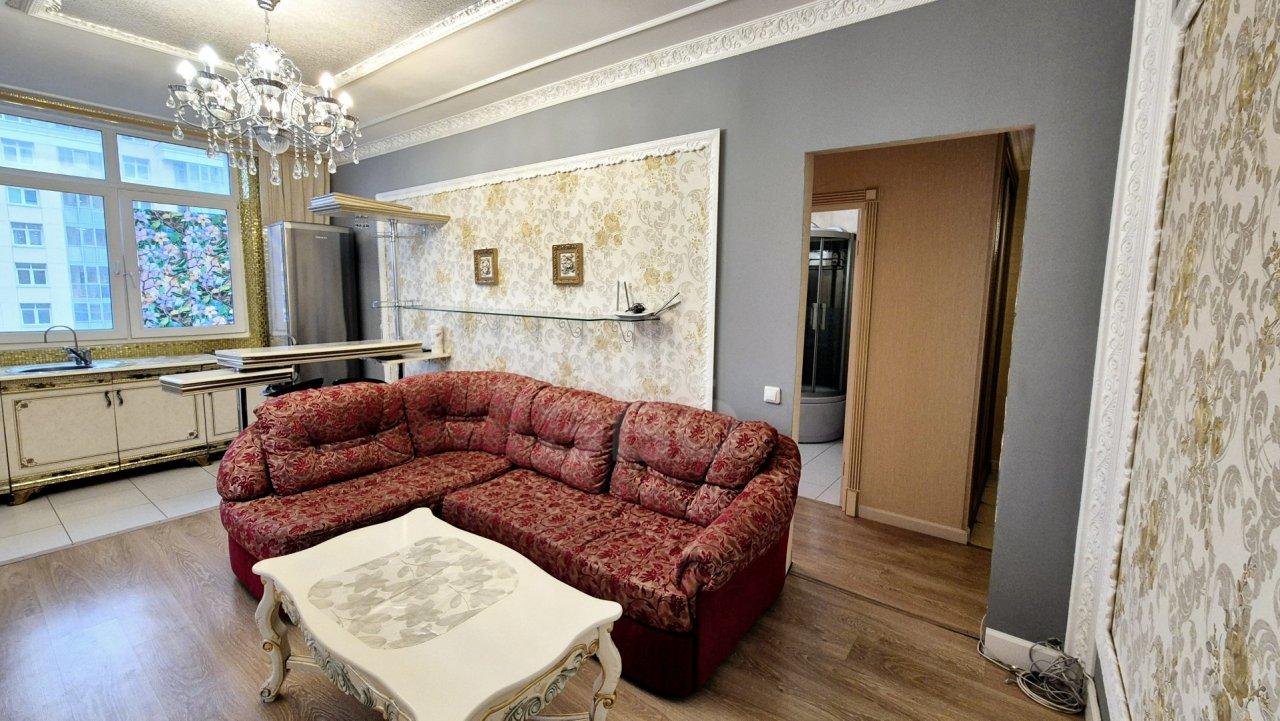 двухкомнатная квартира в Санкт-Петербурге по адресу: Просвещения проспект, 43, к 1