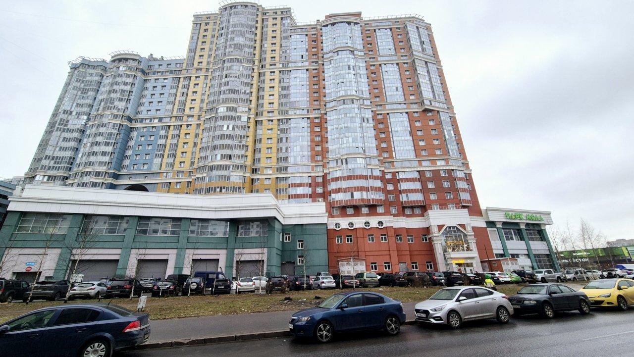 двухкомнатная квартира в Санкт-Петербурге по адресу: Просвещения проспект, 43, к 1