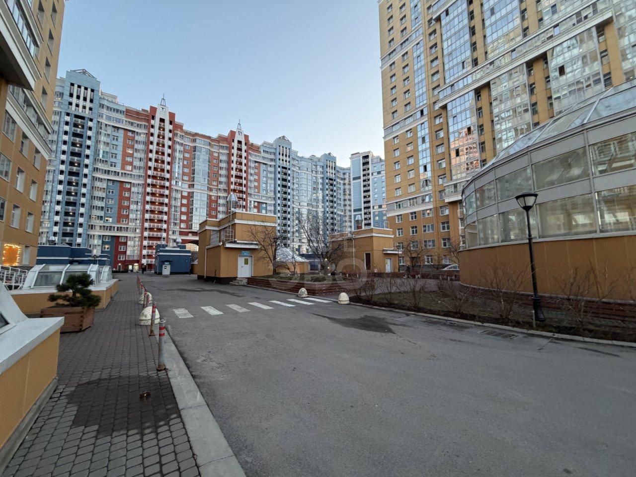 двухкомнатная квартира в Санкт-Петербурге по адресу: Просвещения проспект, 43, к 1