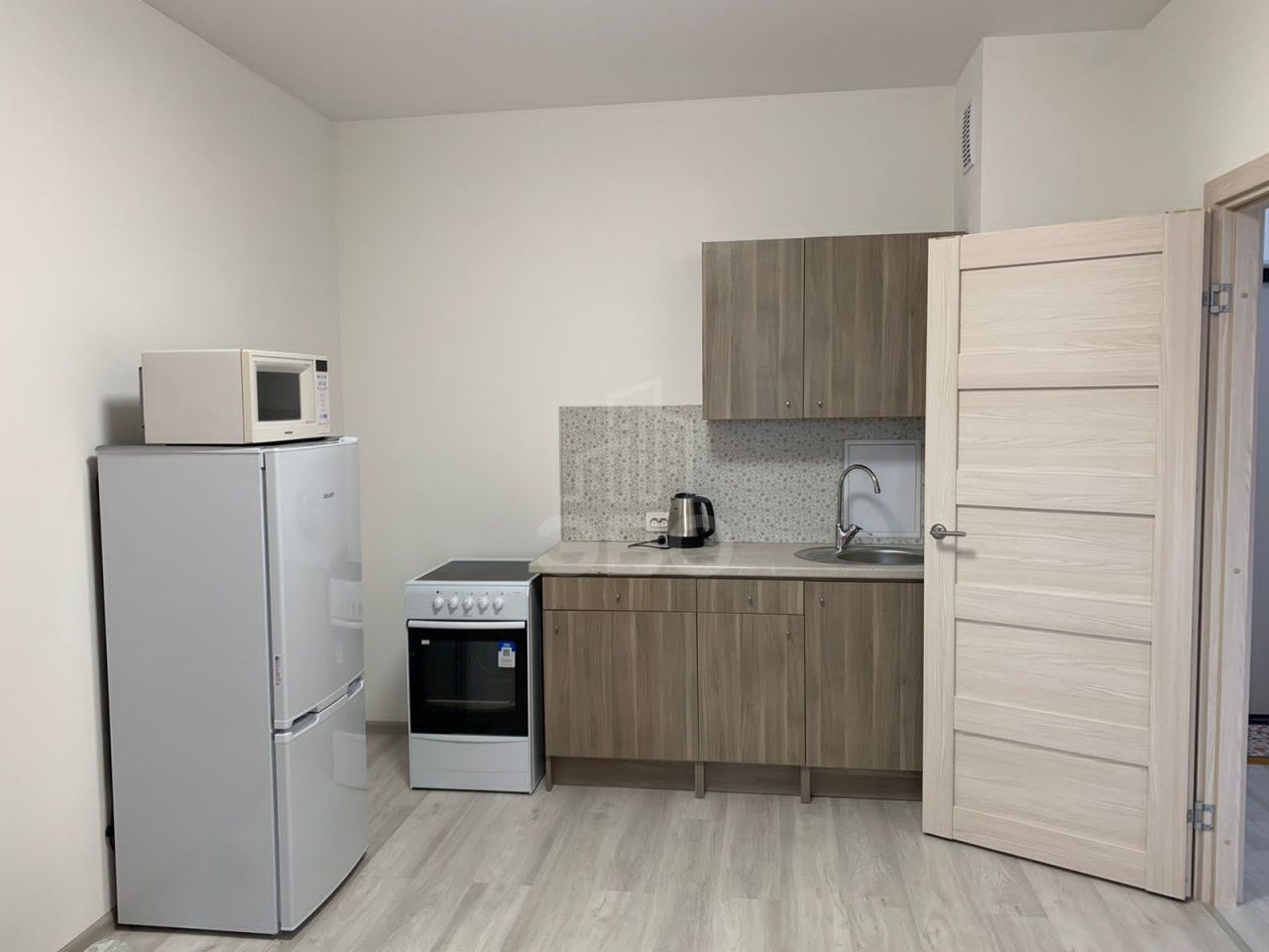 однокомнатная квартира в Санкт-Петербурге по адресу: Светлановский проспект, 8