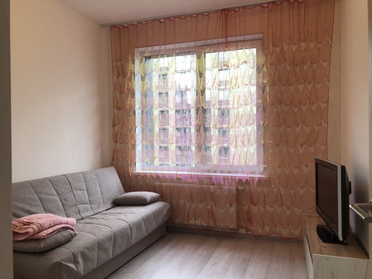 однокомнатная квартира в Санкт-Петербурге по адресу: Светлановский проспект, 8