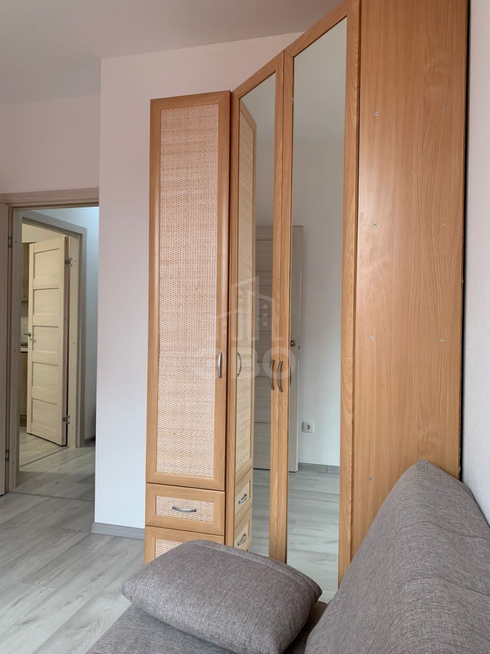 однокомнатная квартира в Санкт-Петербурге по адресу: Светлановский проспект, 8