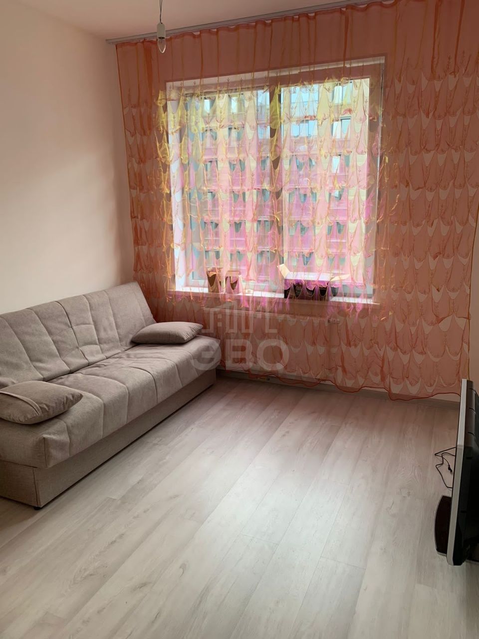 однокомнатная квартира в Санкт-Петербурге по адресу: Светлановский проспект, 8