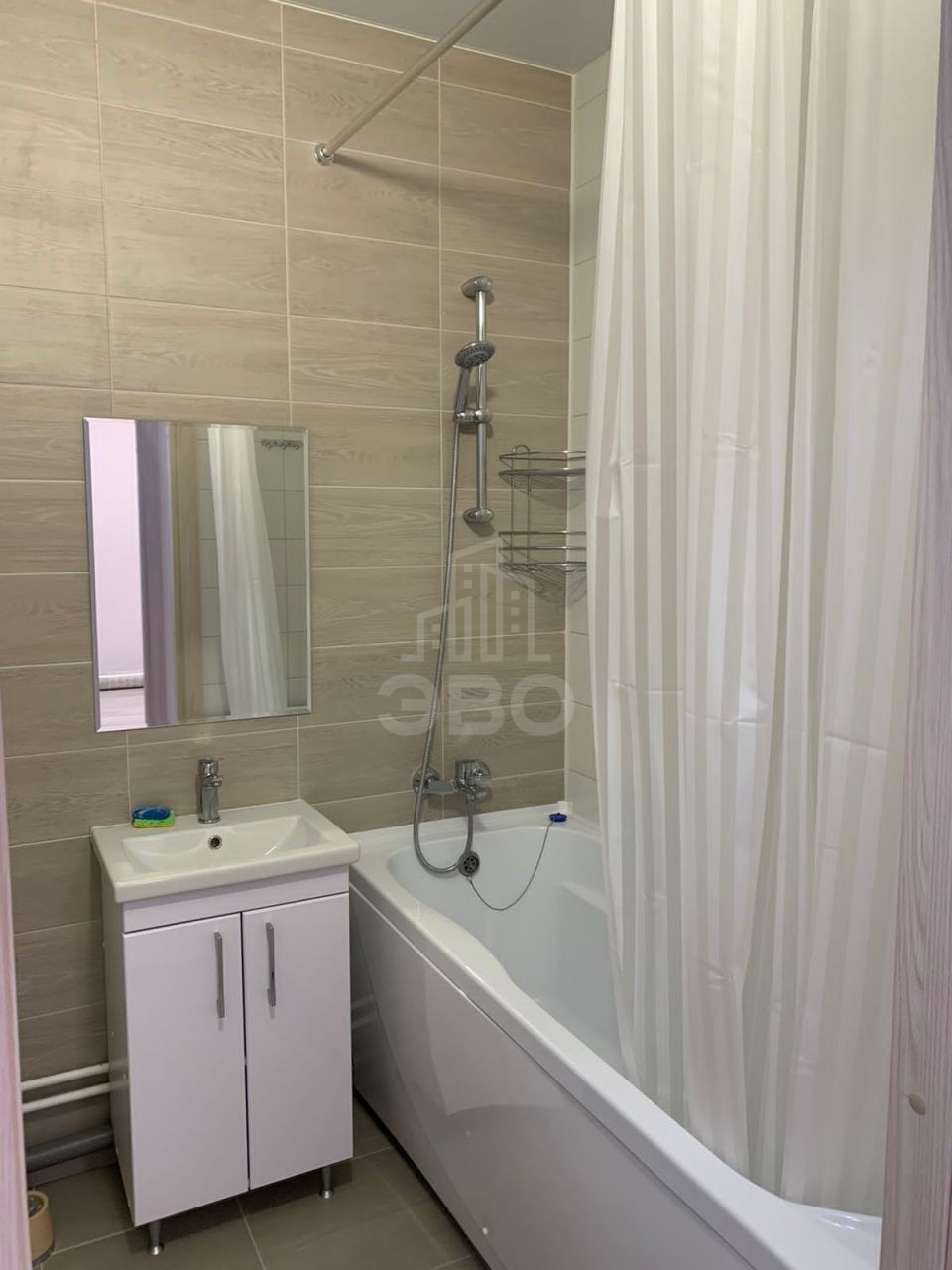 однокомнатная квартира в Санкт-Петербурге по адресу: Светлановский проспект, 8