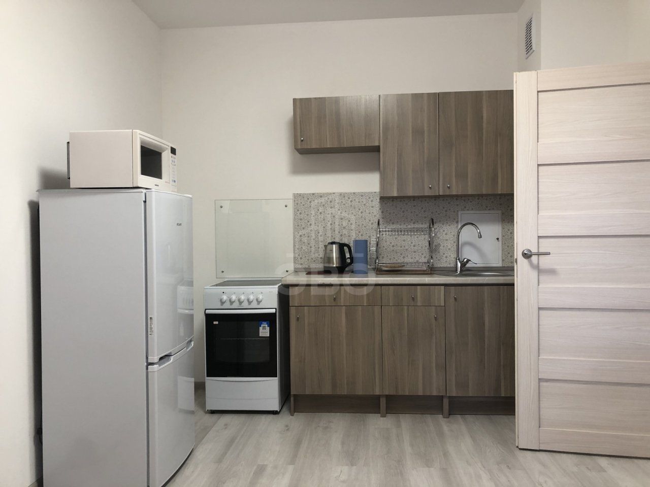 однокомнатная квартира в Санкт-Петербурге по адресу: Светлановский проспект, 8