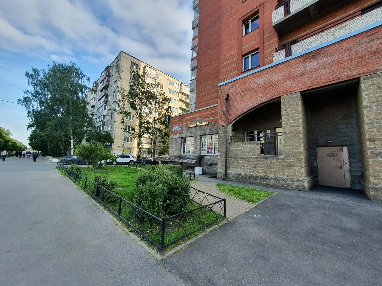 однокомнатная квартира в Санкт-Петербурге по адресу: Испытателей проспект, 8, к 1