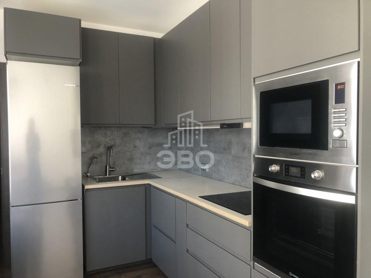 однокомнатная квартира в Санкт-Петербурге по адресу: Генерала Кравченко ул., 8