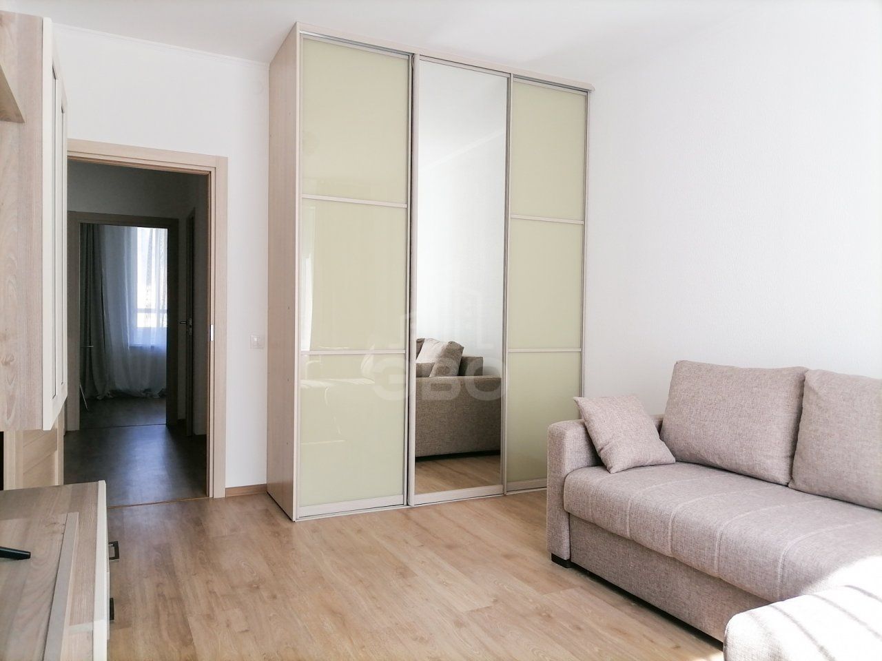 однокомнатная квартира в Санкт-Петербурге по адресу: Плесецкая ул., 16