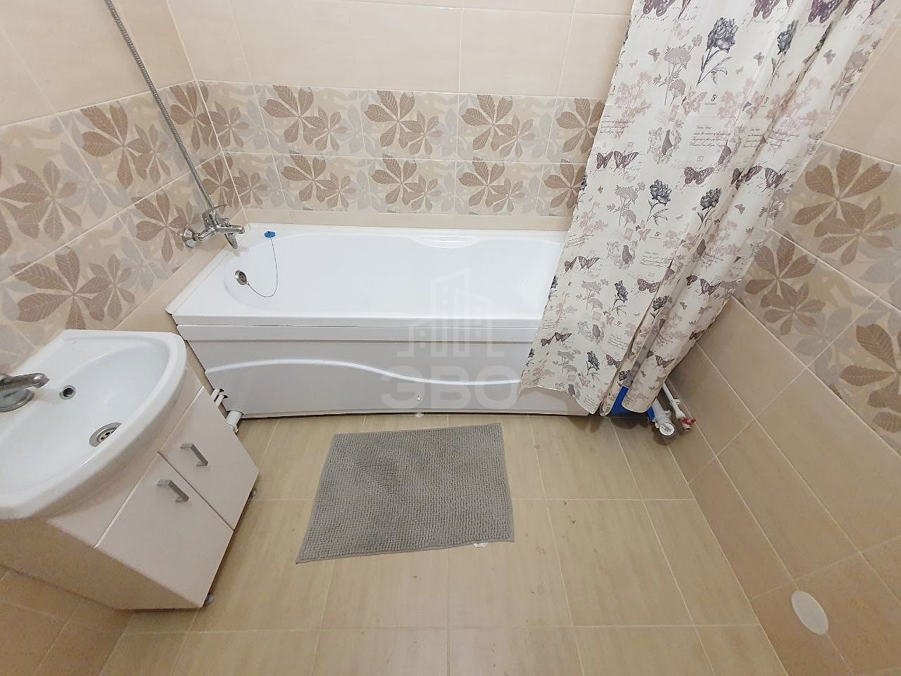 однокомнатная квартира в Санкт-Петербурге по адресу: Плесецкая ул., 20, к 2