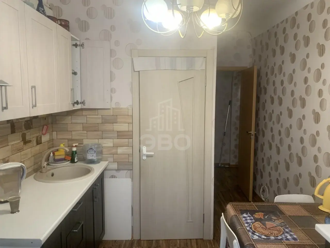 комната в Санкт-Петербурге по адресу: Кирочная ул., 17