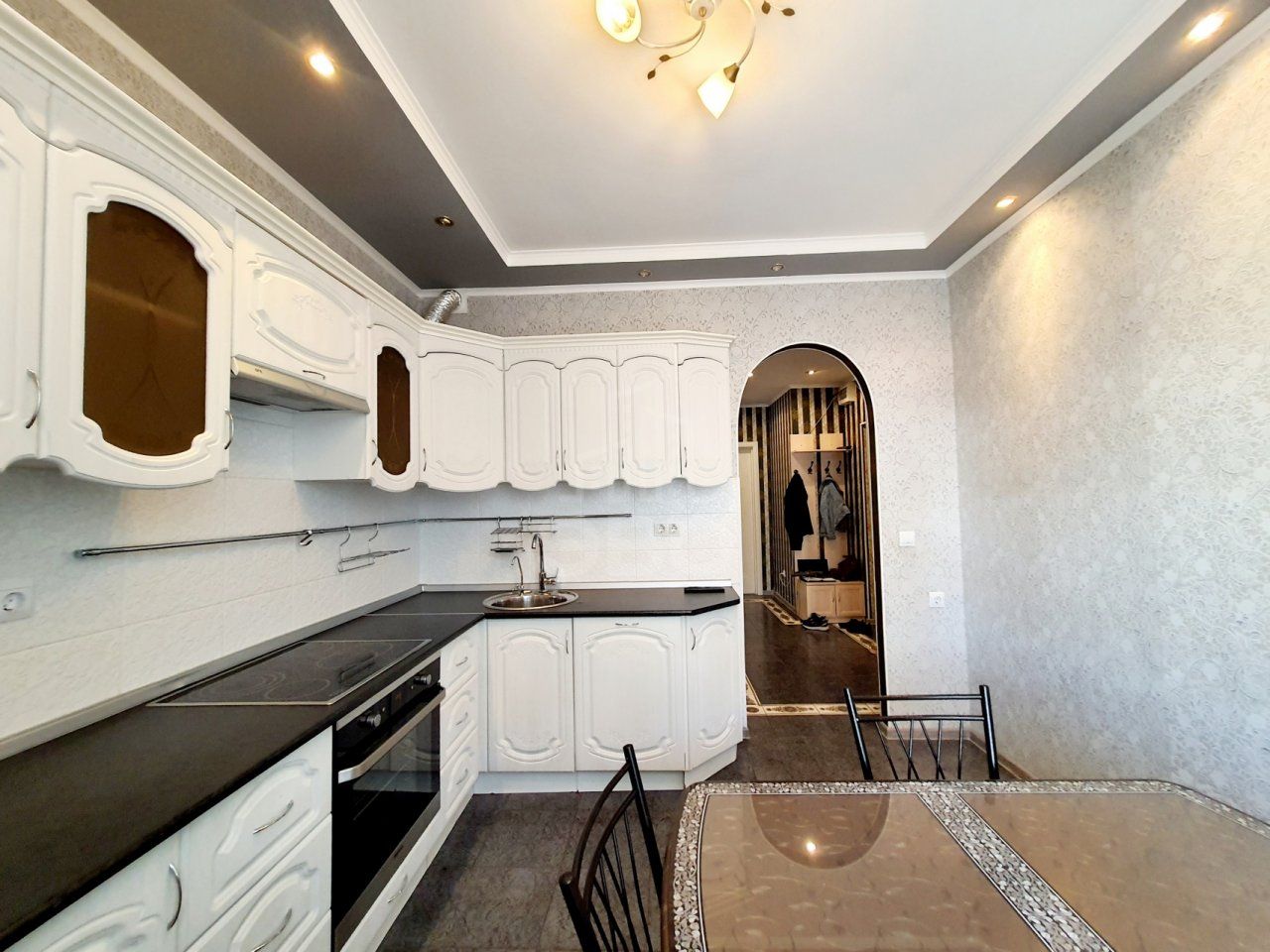 двухкомнатная квартира в Санкт-Петербурге по адресу: Мебельная ул., 19, к 2