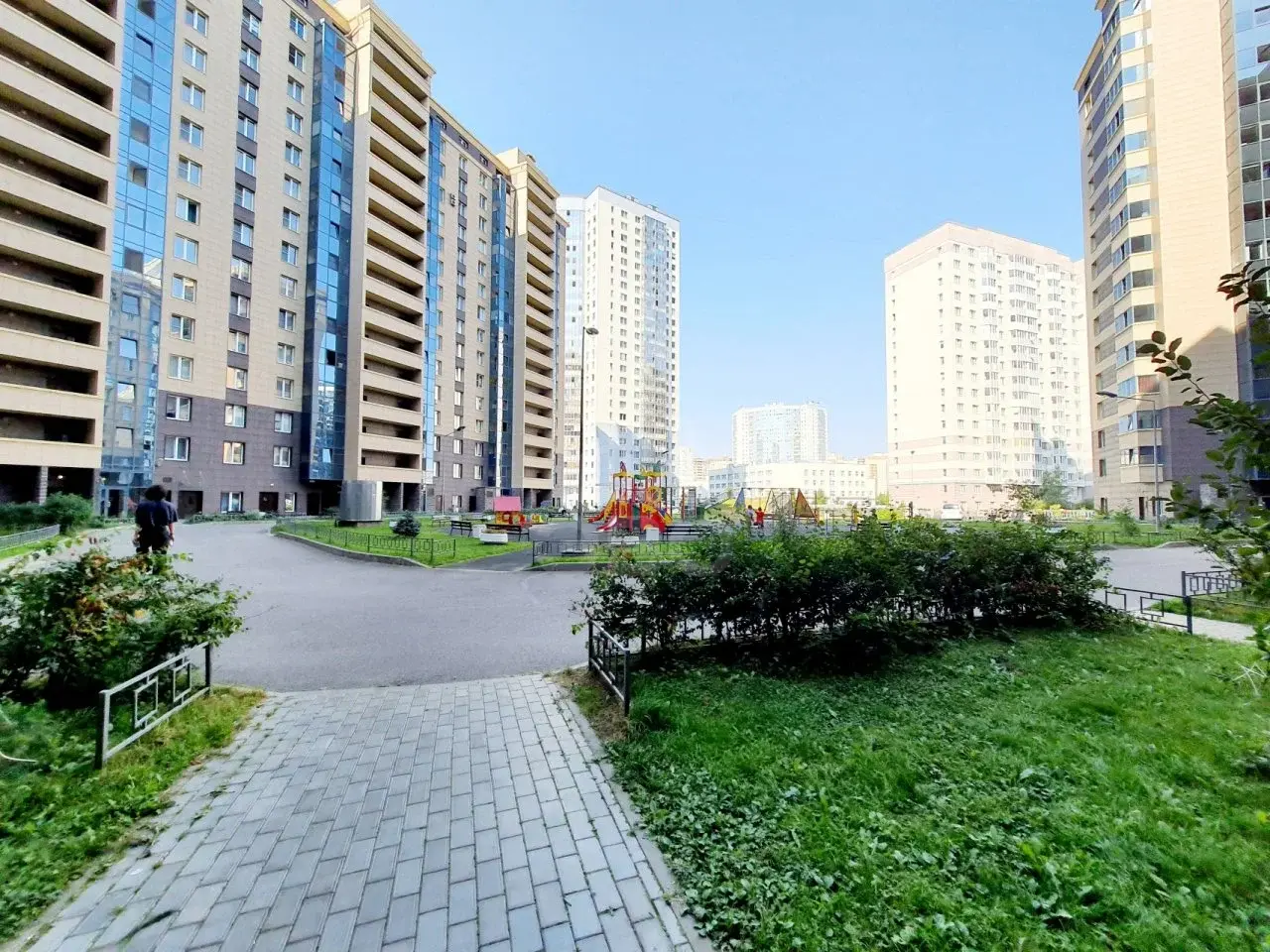 двухкомнатная квартира в Санкт-Петербурге по адресу: Мебельная ул., 19, к 2