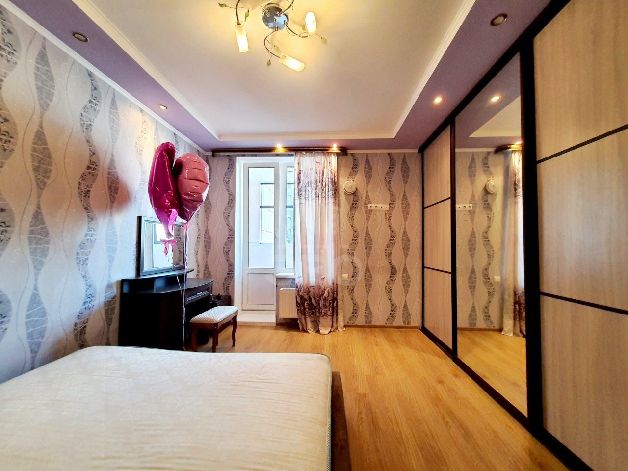 двухкомнатная квартира в Санкт-Петербурге по адресу: Мебельная ул., 19, к 2