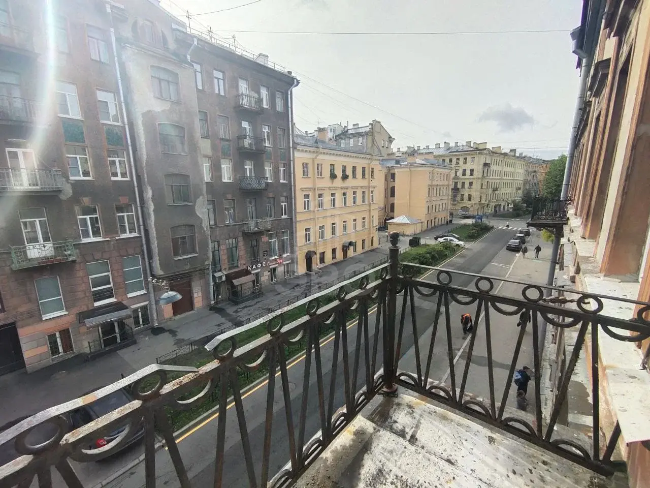трехкомнатная квартира в Санкт-Петербурге по адресу: Достоевского ул., 13