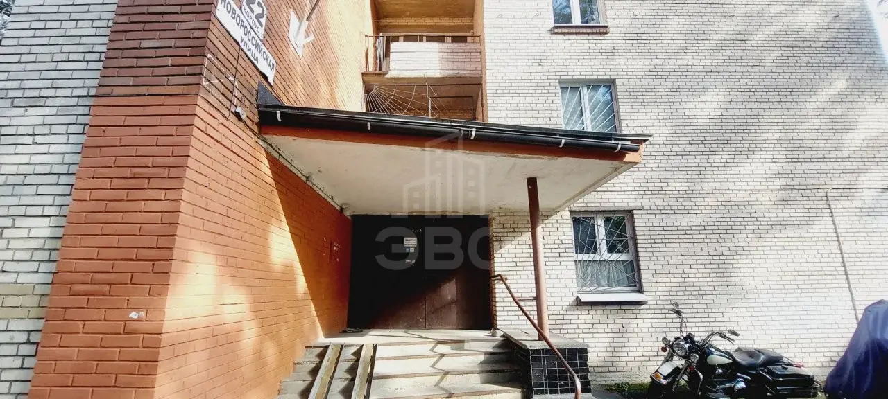 однокомнатная квартира в Санкт-Петербурге по адресу: Новороссийская ул., 22, к 1