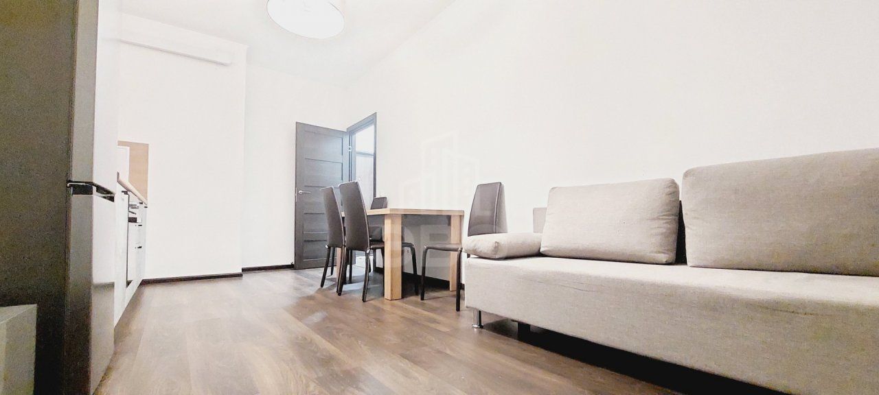 однокомнатная квартира в Санкт-Петербурге по адресу: Светлановский проспект, 8