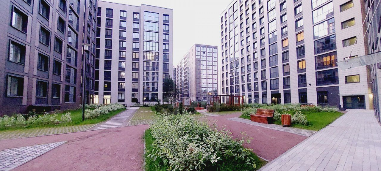 однокомнатная квартира в Санкт-Петербурге по адресу: Светлановский проспект, 8