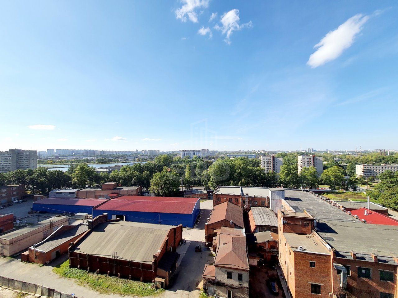 студия в Санкт-Петербурге по адресу: Железнодорожный проспект, 14, к 1