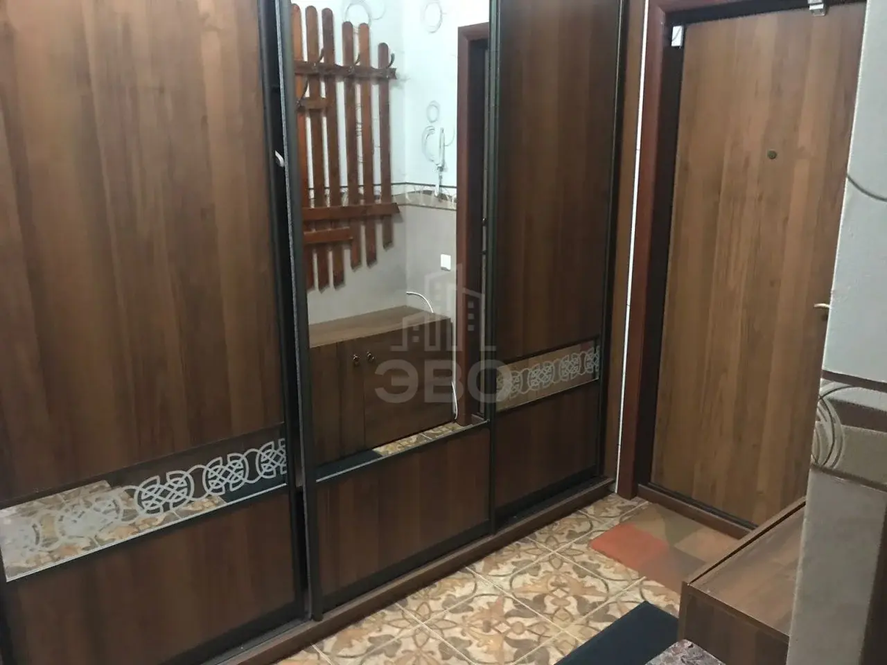 двухкомнатная квартира в Санкт-Петербурге по адресу: Крыленко ул., 13, к 4