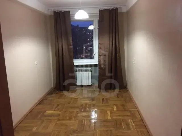четырехкомнатная квартира в Санкт-Петербурге по адресу: Наставников проспект, 42