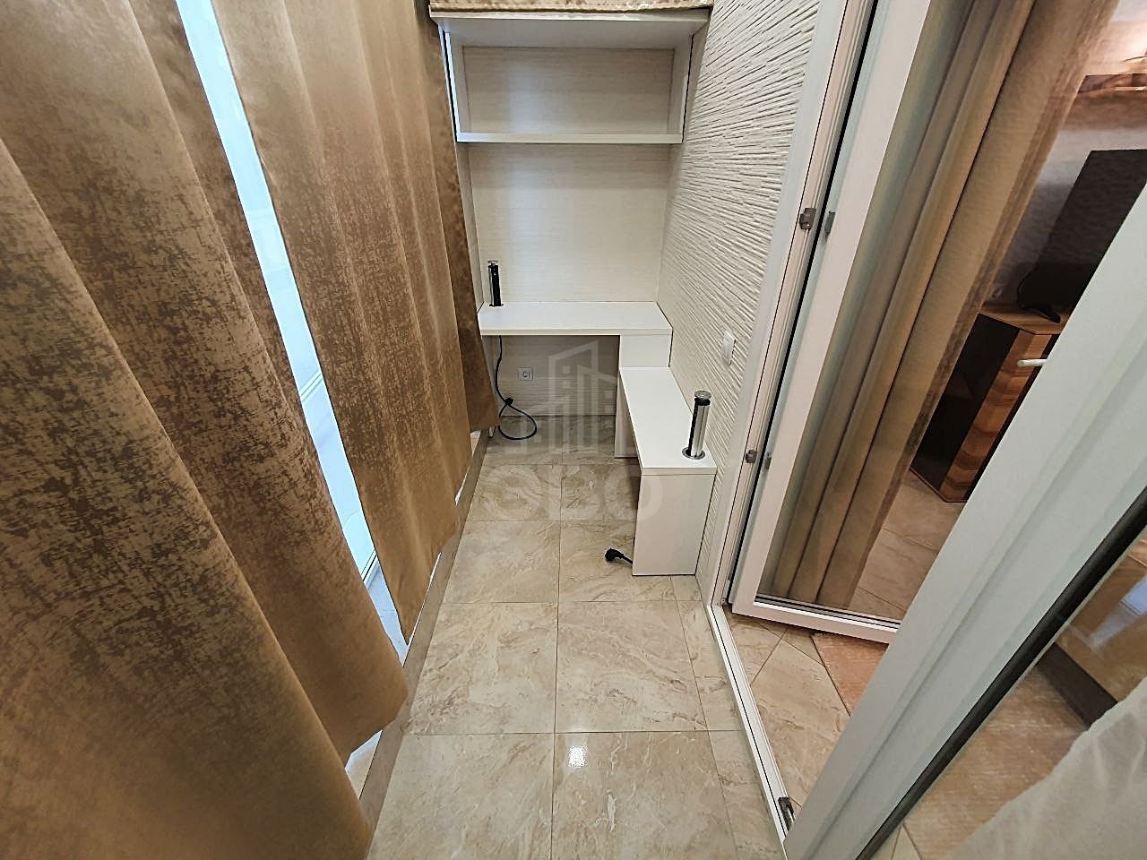 однокомнатная квартира в Санкт-Петербурге по адресу: Полтавский проезд, 2