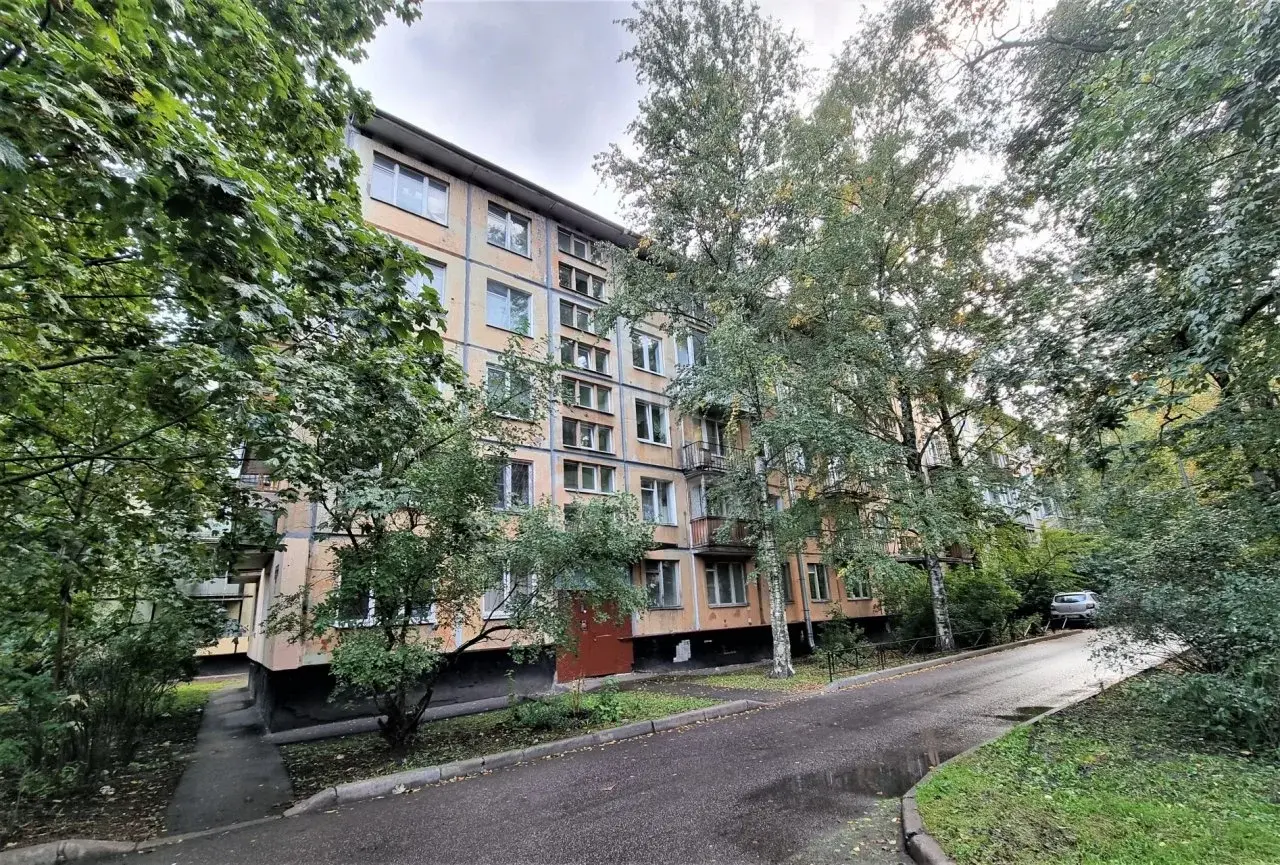 однокомнатная квартира в Санкт-Петербурге по адресу: Новоизмайловский проспект, 45