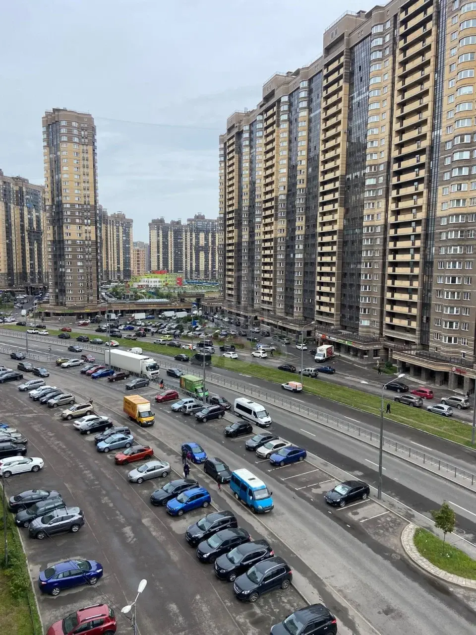 двухкомнатная квартира в Санкт-Петербурге по адресу: Федора Абрамова ул., 16, к 1