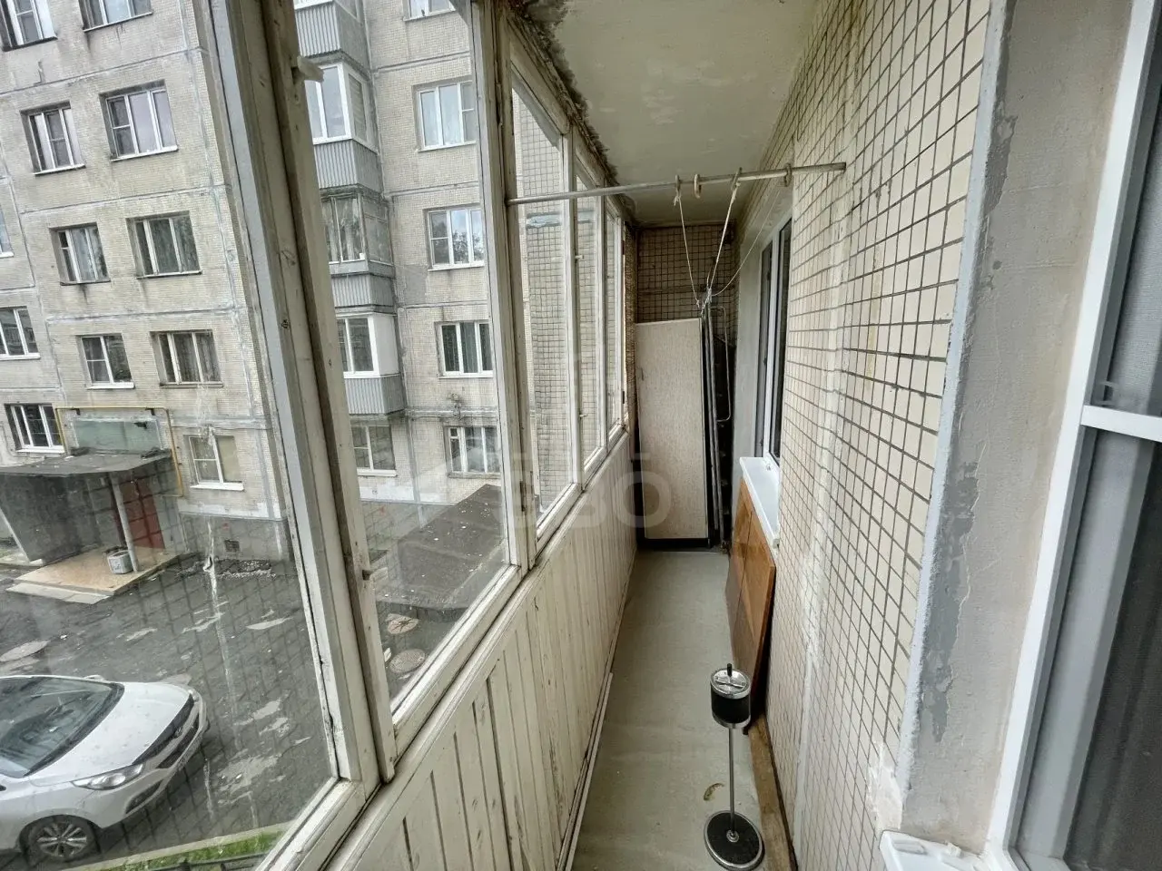 трехкомнатная квартира в Санкт-Петербурге по адресу: Ивана Фомина ул., 13, к 1