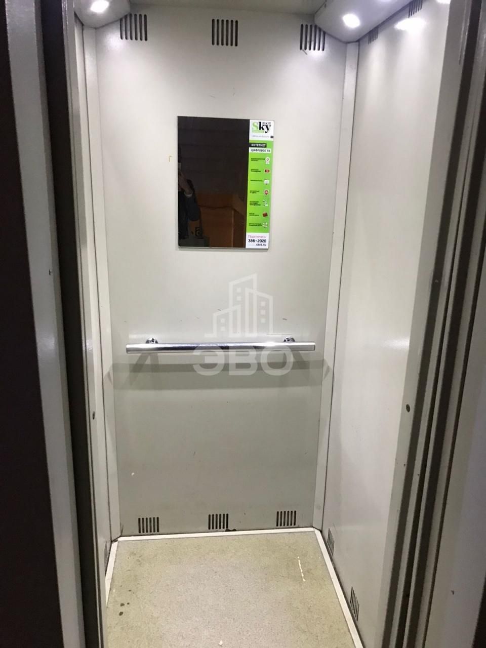 двухкомнатная квартира в Санкт-Петербурге по адресу: Кондратьевский проспект, 83, к 1