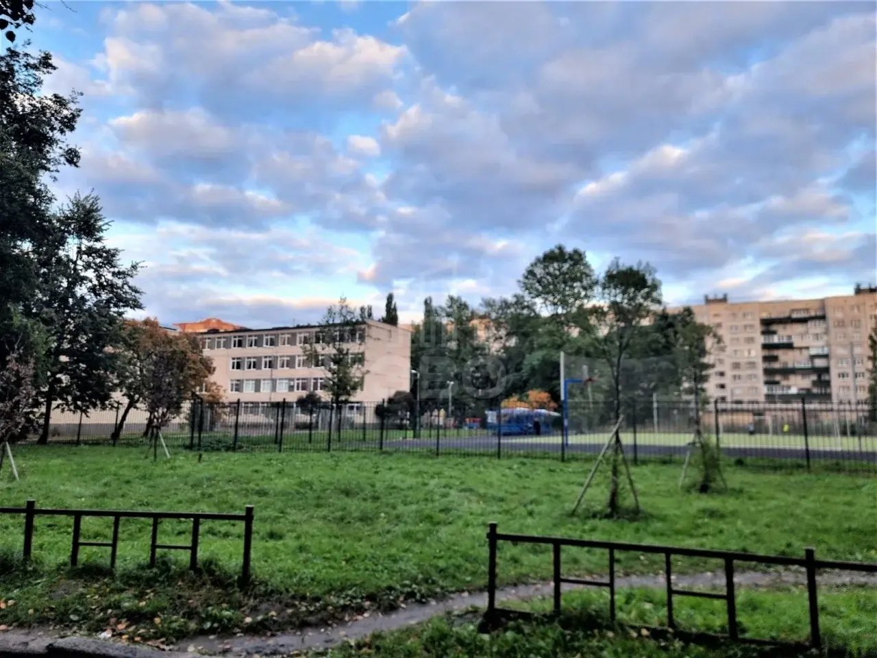 однокомнатная квартира в Санкт-Петербурге по адресу: Художников проспект, 24, к 3