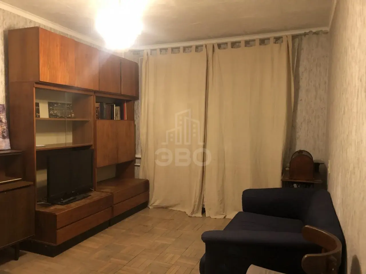 двухкомнатная квартира в Санкт-Петербурге по адресу: Славы проспект, 25