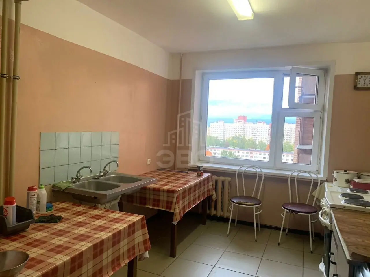 комната в Санкт-Петербурге по адресу: Светлановский проспект, 58, к 3