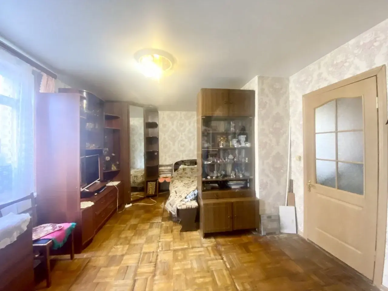 двухкомнатная квартира в Санкт-Петербурге по адресу: Червонного Казачества ул., 18