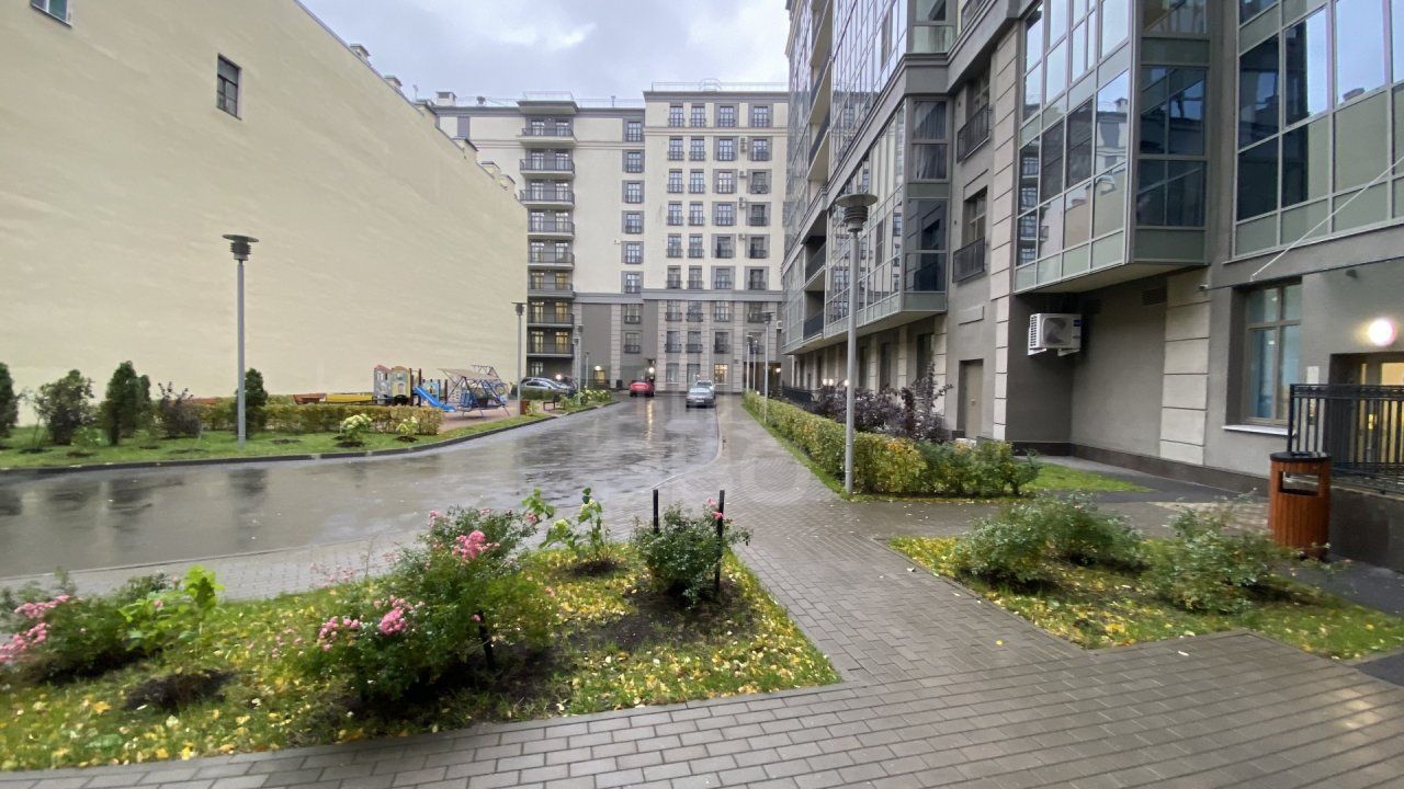 двухкомнатная квартира в Санкт-Петербурге по адресу: Исполкомская ул., 17, к 1