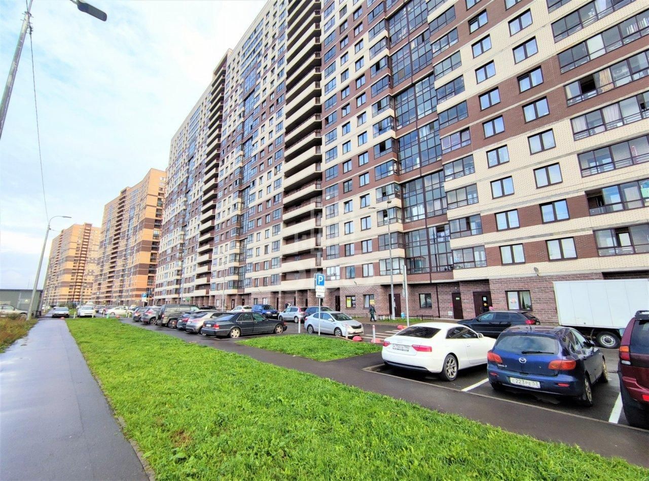 однокомнатная квартира в Санкт-Петербурге по адресу: Русановская ул., 16, к 3