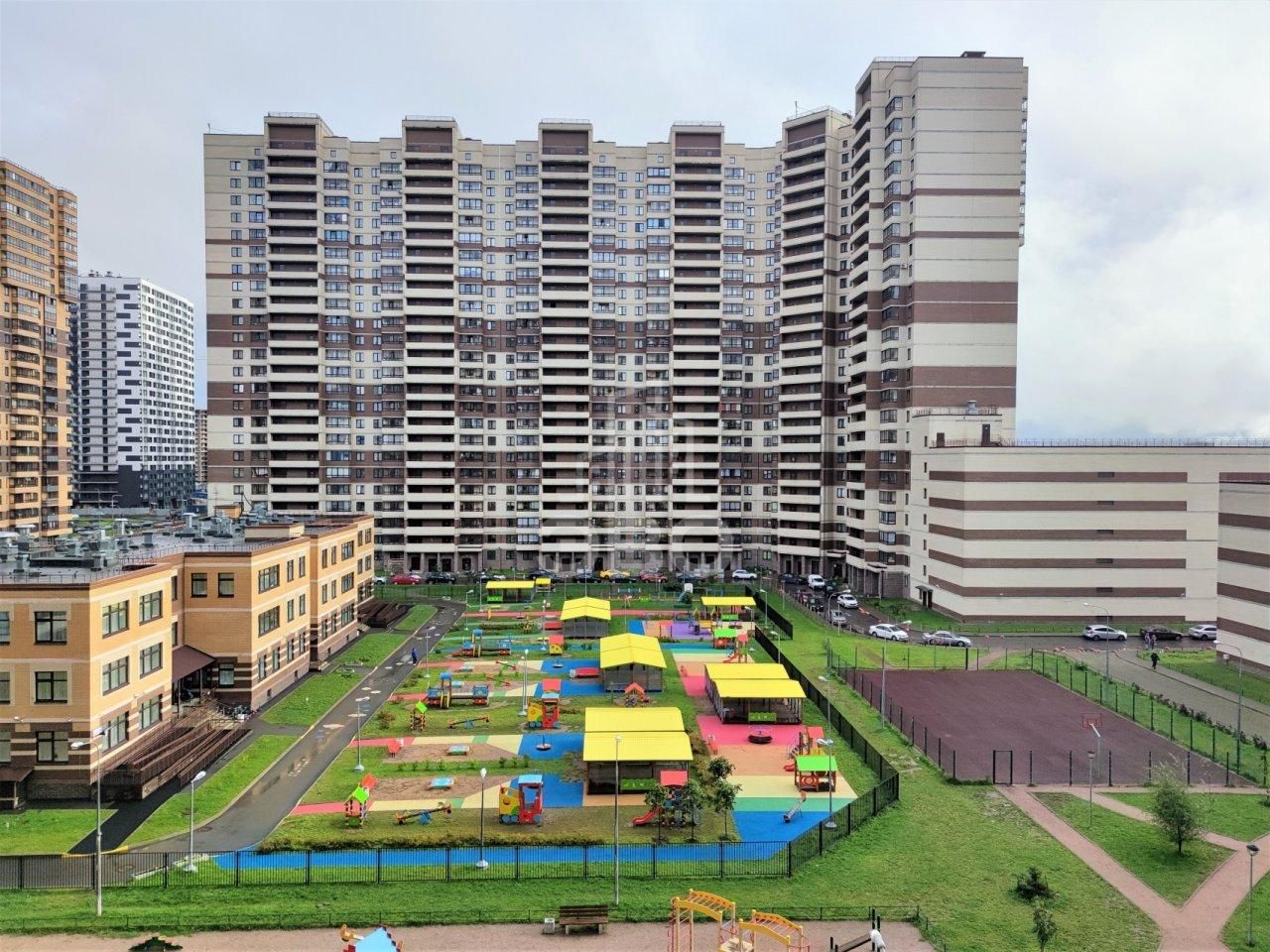 однокомнатная квартира в Санкт-Петербурге по адресу: Русановская ул., 16, к 3